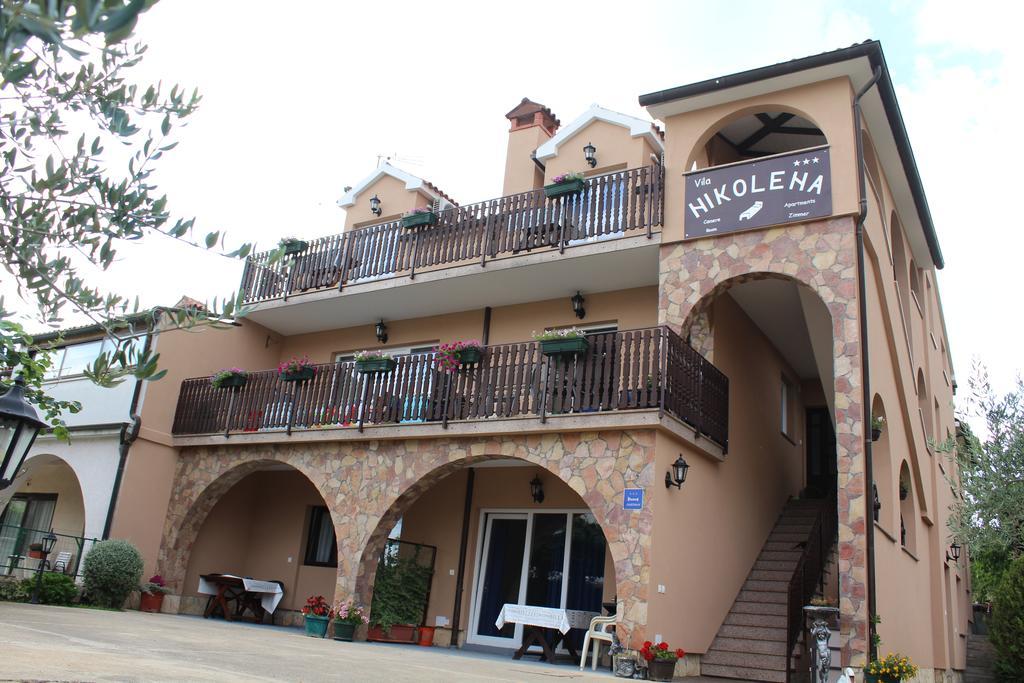 Apartment Nikolena Ровиньско село Экстерьер фото
